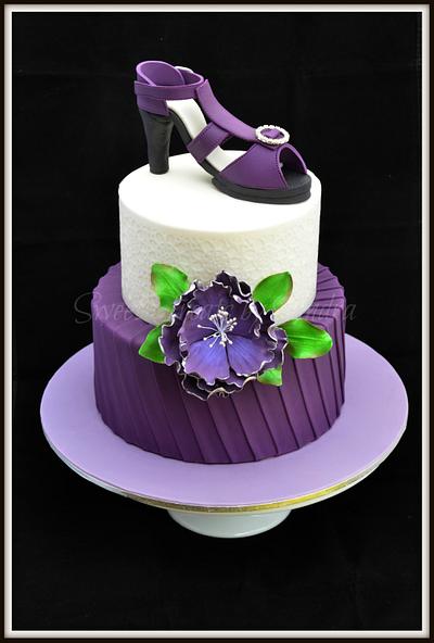 Purple Cake - Cake by Sandra