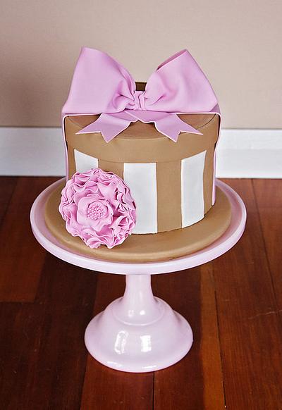 Hat Box Cake - Cake by Miriam