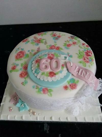 Handpainted vintage cake - Cake by Justine