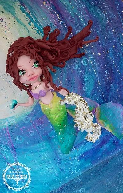 Mia and Goldie ~ Sugar Myths and Fantasies - Cake by Maria Cazarez Cakes and Sugar Art
