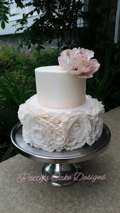 Ruffled wedding cake - Cake by Patty's Cake Designs