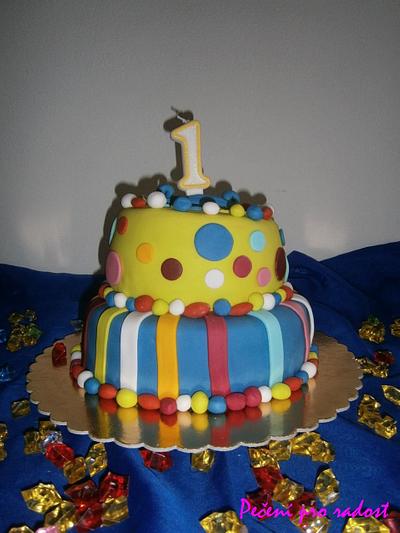 Colored cake for 1st birthday - Cake by Lenka Budinova - Dorty Karez