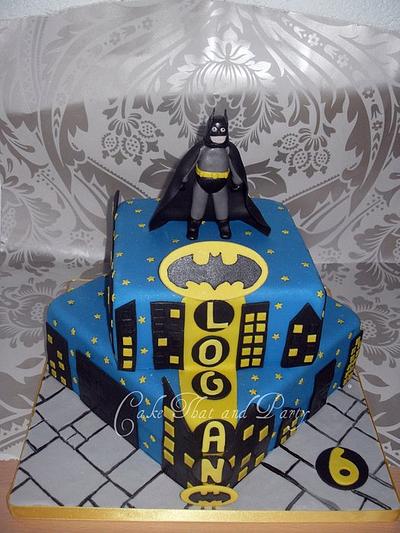 batman themed cake - Cake by yvonne