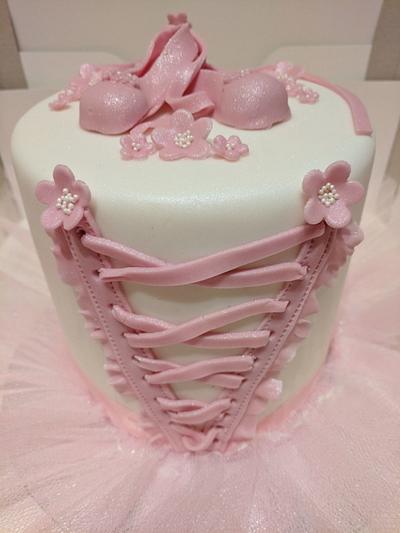 Ballerina cake - Cake by Maggie