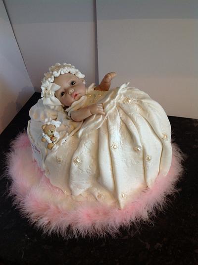 Little baby  - Cake by Roisin
