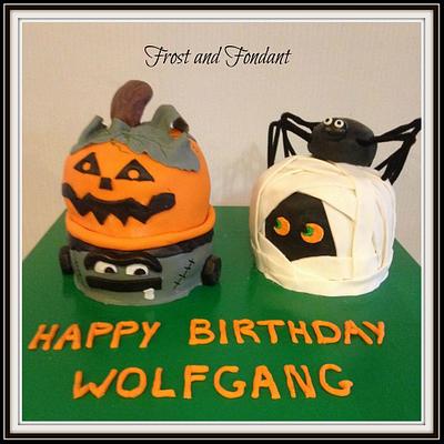 Monster Mash - Cake by Sharon Frost 
