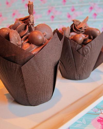 Chocolate Muffins - Cake by Tracey
