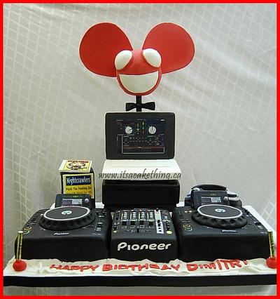 DJ Set up CAKE!  - Cake by It's a Cake Thing 