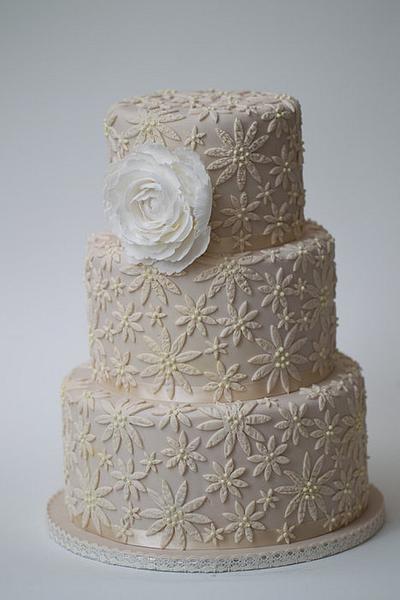 Vintage fabric peony cake - Cake by Edible Art Cakes