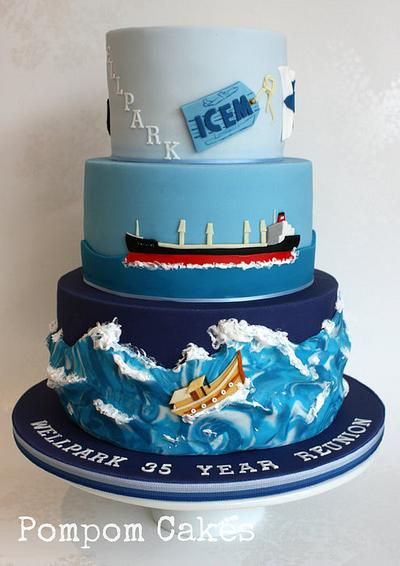 Boat in a storm - Cake by PompomCakes