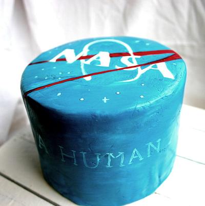 A Human Adventure - Cake by M's Bakery