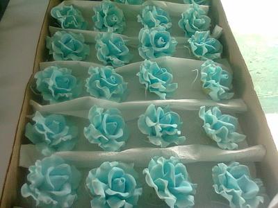                          Blue Rose's - Cake by robier