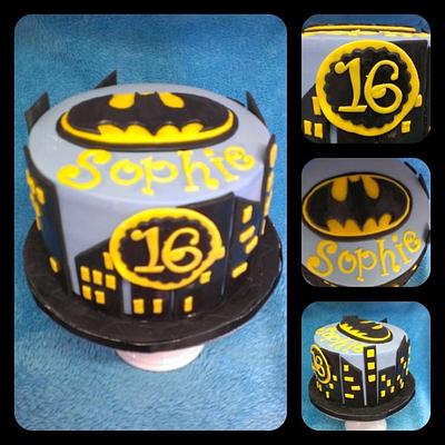 Batman - Cake by Yummilicious