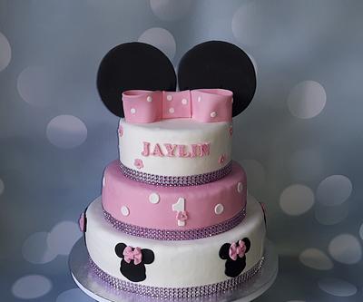 Minnie mouse cake and Cupcakes. - Cake by Pluympjescake
