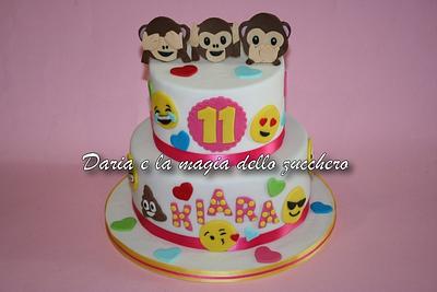 monkey emoticons cake - Cake by Daria Albanese