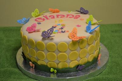 Butterfly birthday  - Cake by Cakesbylala