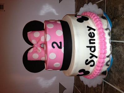 Minnie Mouse - Cake by Mullins