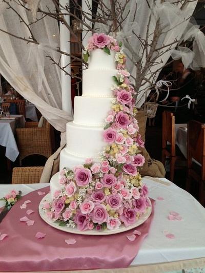 Wedding - Cake by Hong Guan