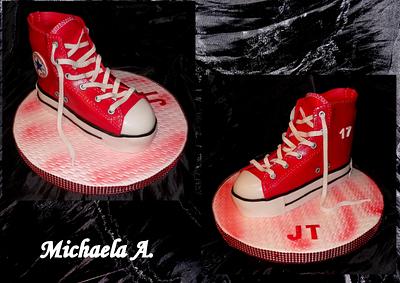 Convers - Cake by Mischel cakes
