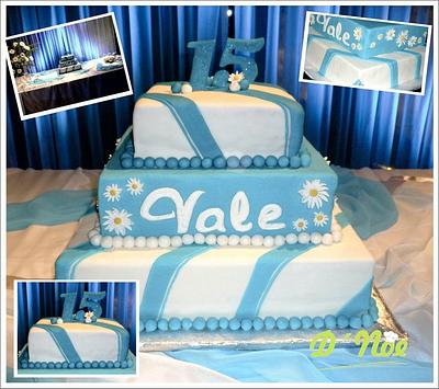 Torta 15 años - Cake by Noelia Mallarini