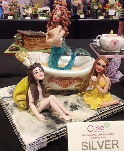 Fairy in the bathroom - Cake by Dsweetcakery