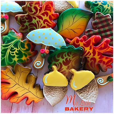 Fall cookies 🍁 - Cake by Nadia "My Little Bakery"