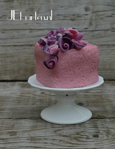 Tiny cake - Cake by Judith-JEtaarten