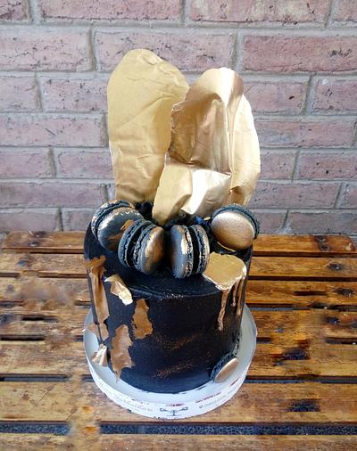 Black and Gold Drip Cake - Cake by Silvana Dri Cakes