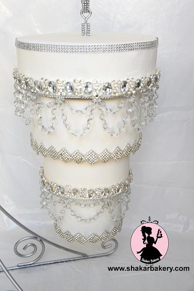 Crystal Chandelier Wedding Cake - Cake by Shantal