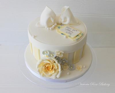 Hat Box Cake - Cake by Molly69