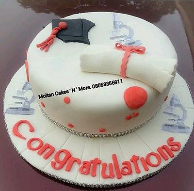 graduation cake - Cake by Moltan Cakes 'N' More