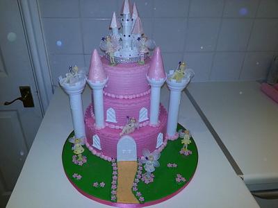 fairy castle - Cake by nicki