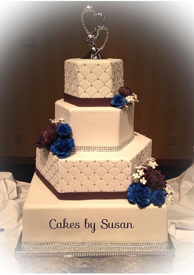 Hexagon bling wedding cake - Cake by Skmaestas