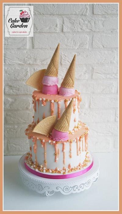 drip icecream cake  - Cake by Cake Garden 