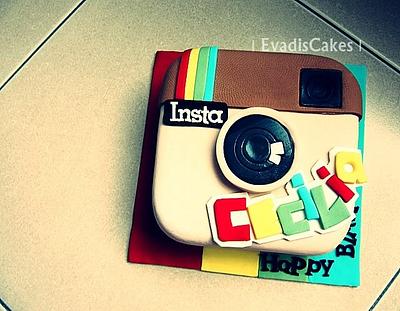 How about Instagram for you today ? - Cake by EvadisCakes