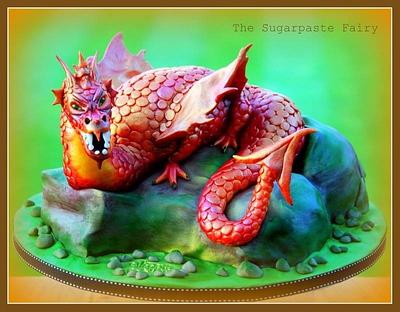 Fierce Dragon  - Cake by The Sugarpaste Fairy