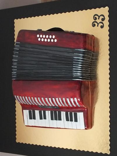 accordion - Cake by Janeta Kullová