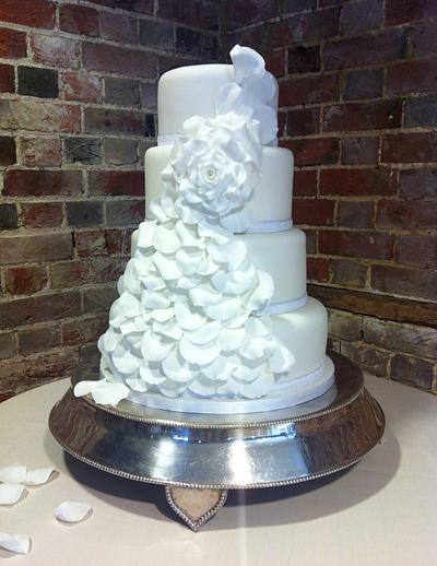 Cascading Petals Wedding Cake - Cake by flossycockles
