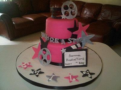 Movie Star Cake - Cake by Cindy
