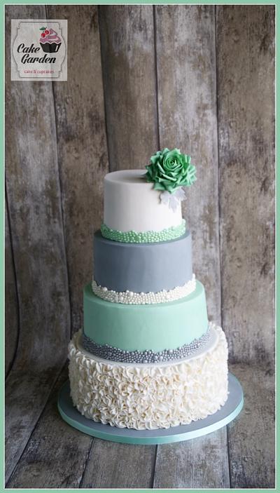 Wedding cake white-mint-grey - Cake by Cake Garden 