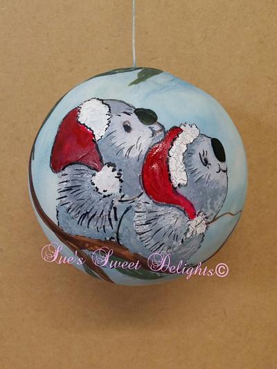Aussie Christmas Bauble - Cake by Sue's Sweet Delights