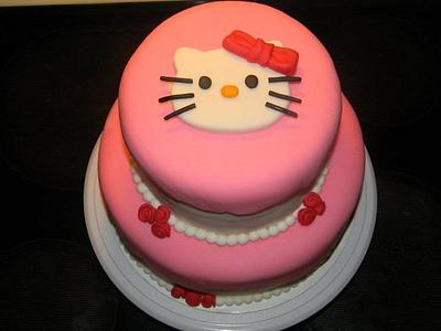 Hello Kitty - Cake by donnascakes