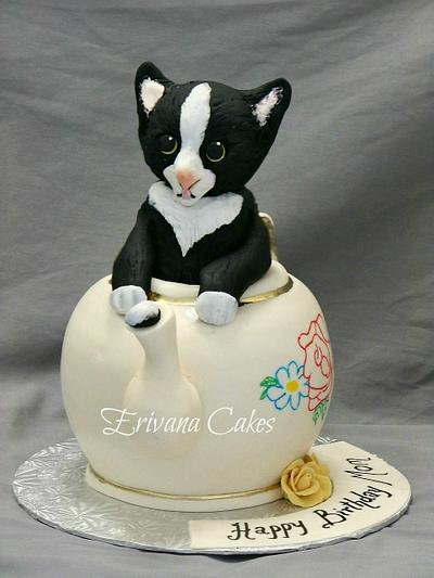 Cat in Teapot cake - Cake by erivana