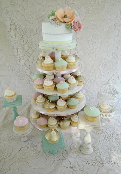 Mint, Pink & Gold. - Cake by Firefly India by Pavani Kaur