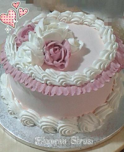Whipped cream cake  - Cake by Filomena