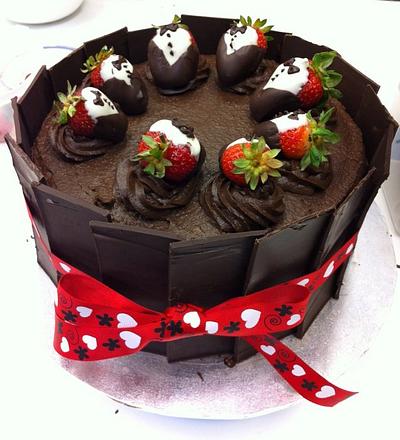 Chocolate Mousse Cake with tuxedo strawberries - Cake by Effie