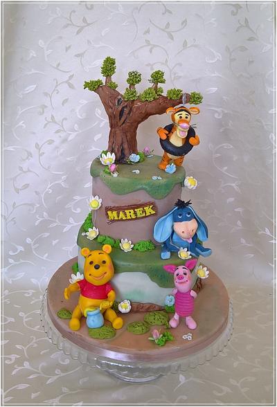 Winnie the Pooh and friends - Cake by Tortolandia