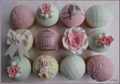 Vintage themed cupcakes - Cake by Cupcakecreations