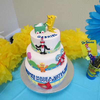 Dr.Seuss Baby  - Cake by Maty Sweet's Designs