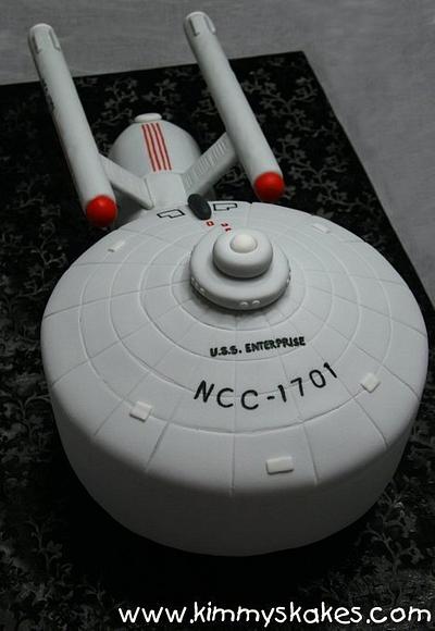 Space: The final frontier.  - Cake by Kimmy's Kakes